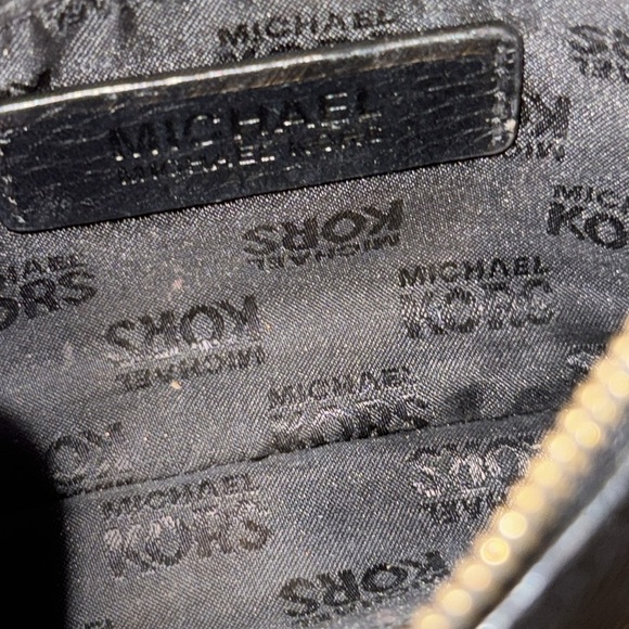 Michael Kors Wrist Clutch - Picture 2 of 5